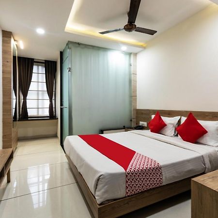 Capital O 47403 Hotel Manjeet Bhopal Extérieur photo